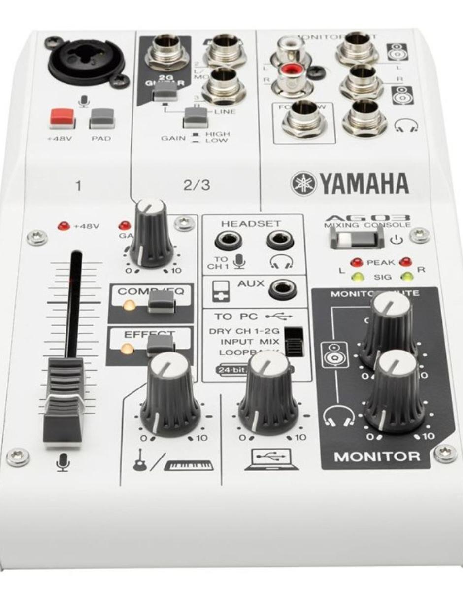 Mezcladora Multiusos Yamaha AG03 3 Canales con Interfaz de Audio USB