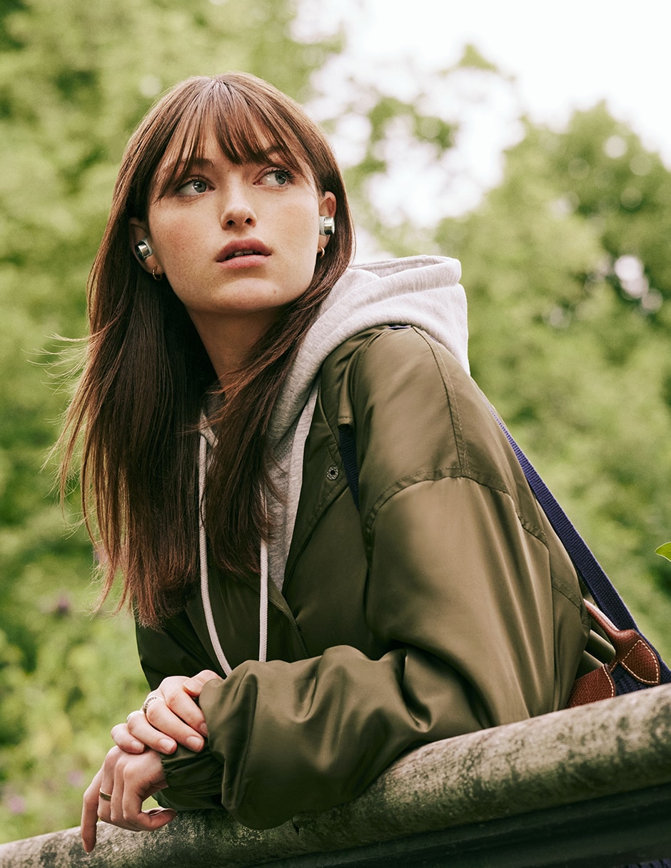 Audífonos In-Ear Bowers & Wilkins inalámbricos con cancelación de ruido 4