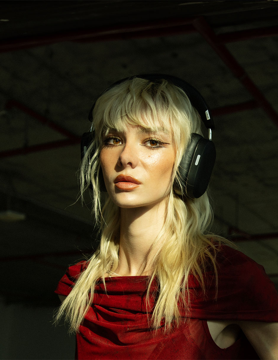 Audífonos Over-Ear Dual driver inalámbrica con cancelación de ruido 4