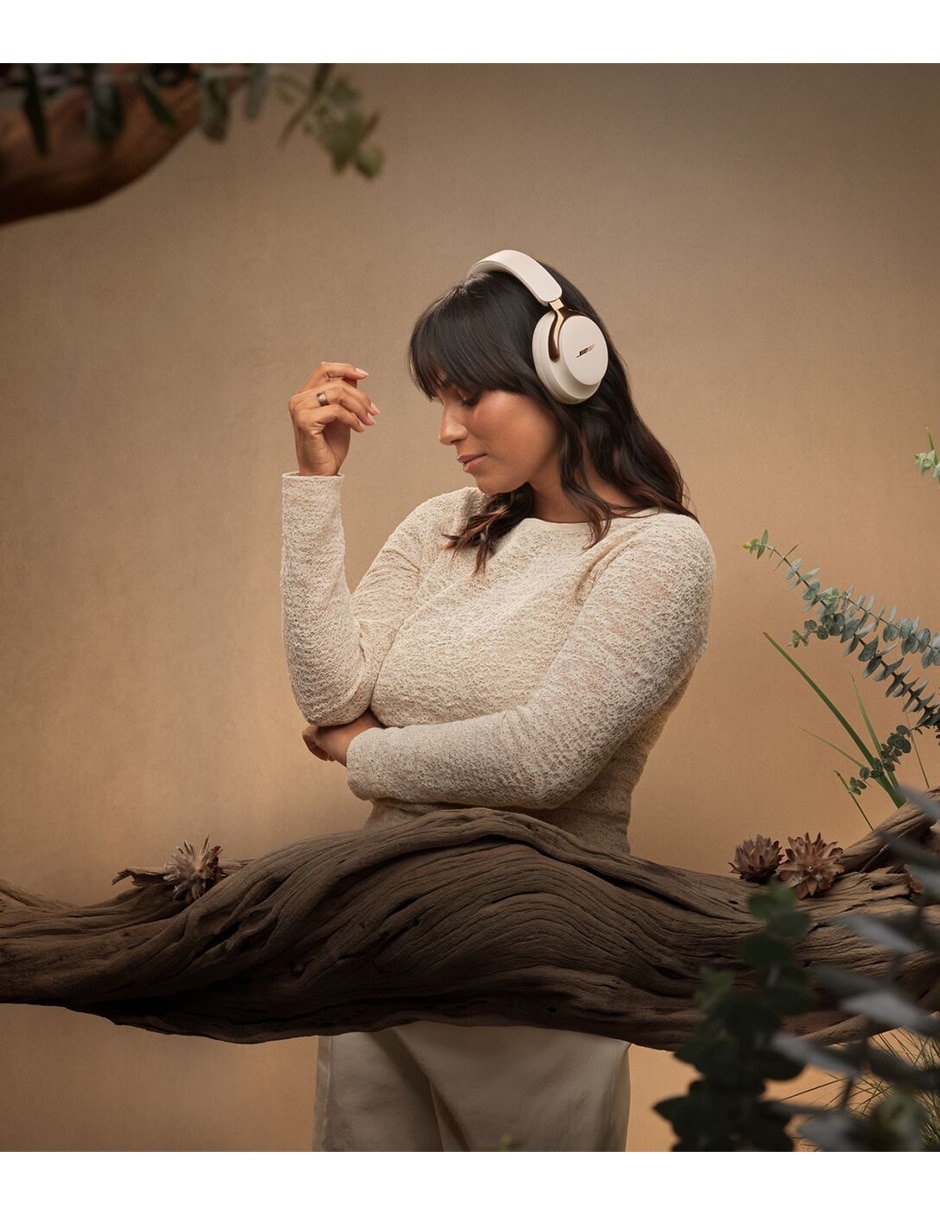 Audífonos Over-Ear Quietcomfort Ultra Headphones (2Nd Gen) alámbricos e inalámbricos con cancelación de ruido 2